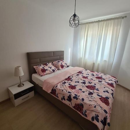 Apartmani Emily Пула Экстерьер фото